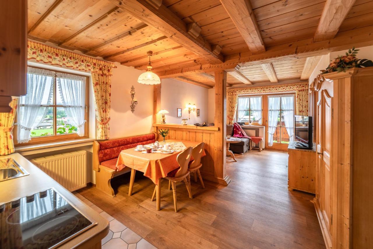 Ferienwohnungen Hollweger Inkl. Chiemgaukarte Ruhpolding Exterior photo